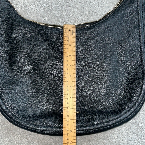 Michael Kors Lydia Large Hobo Bag - Picture 12 of 12